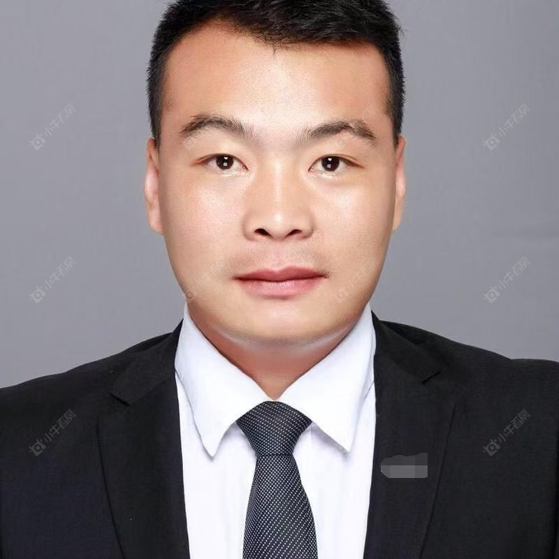 二手经纪人潘登科