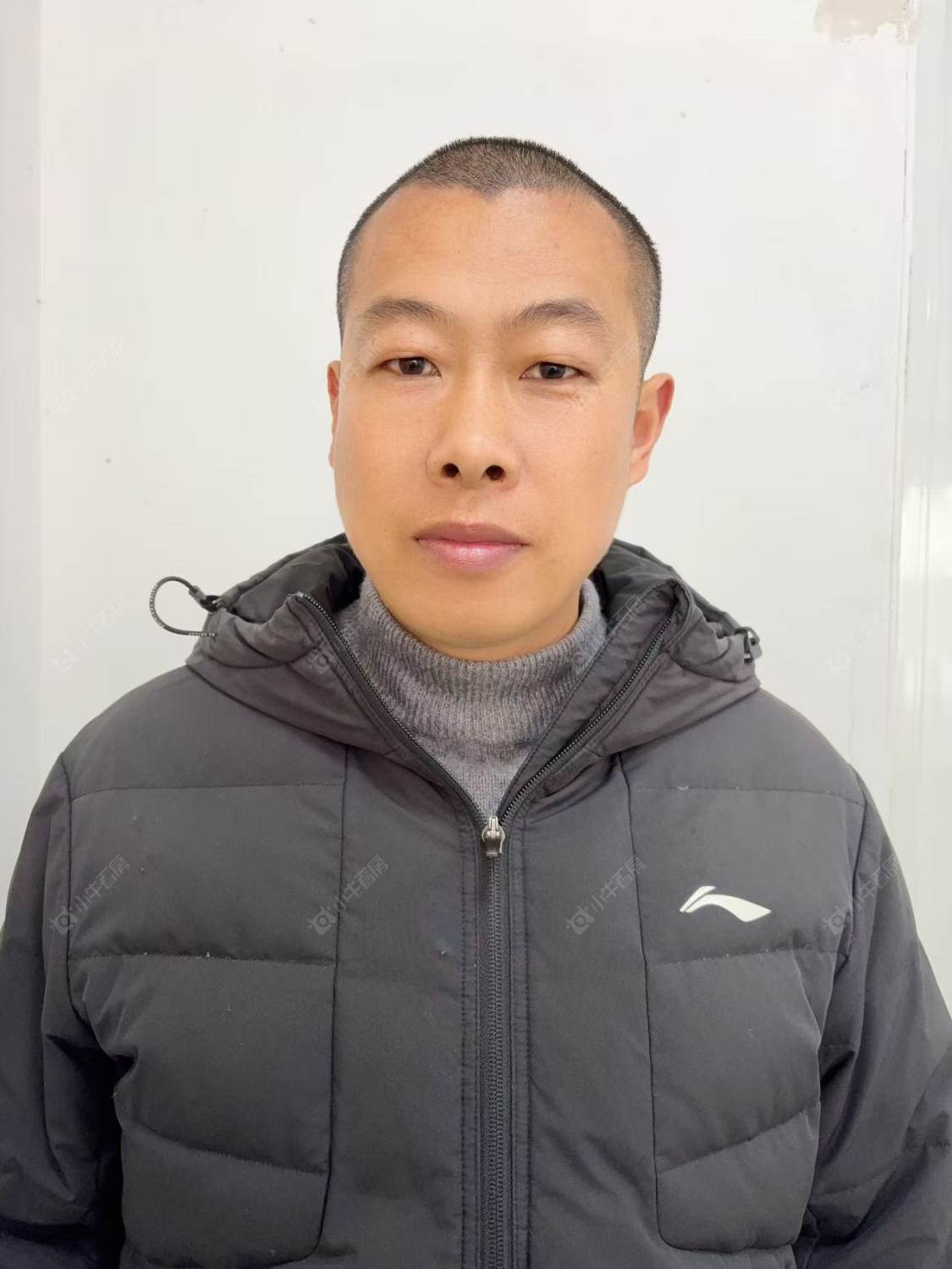 二手经纪人罗军