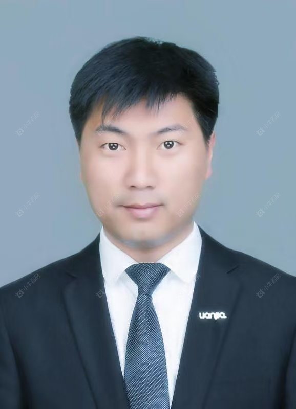 二手经纪人石光富