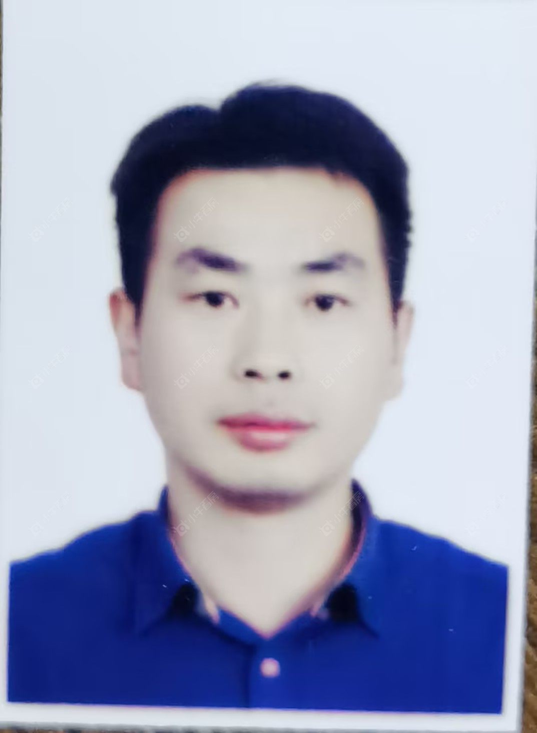 二手经纪人周振华