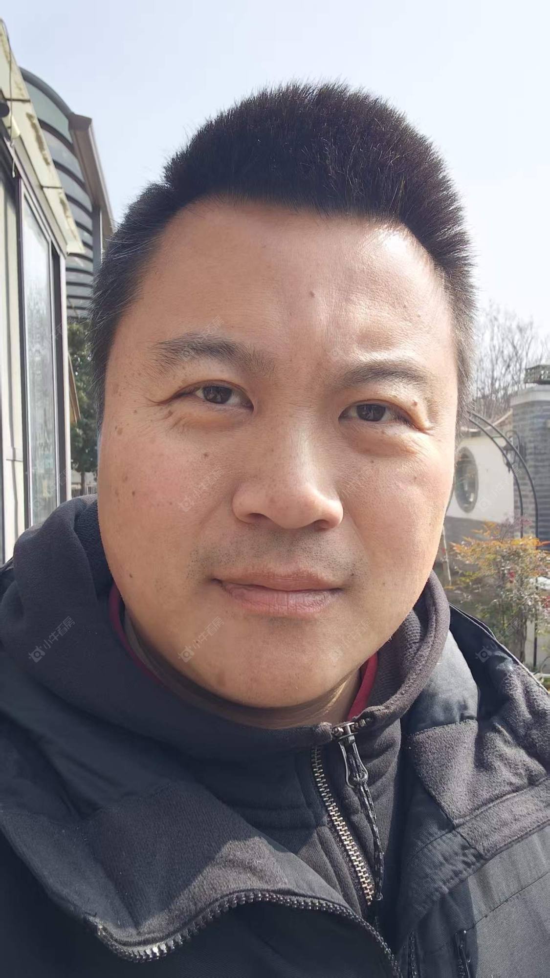 租房经纪人王哲卿