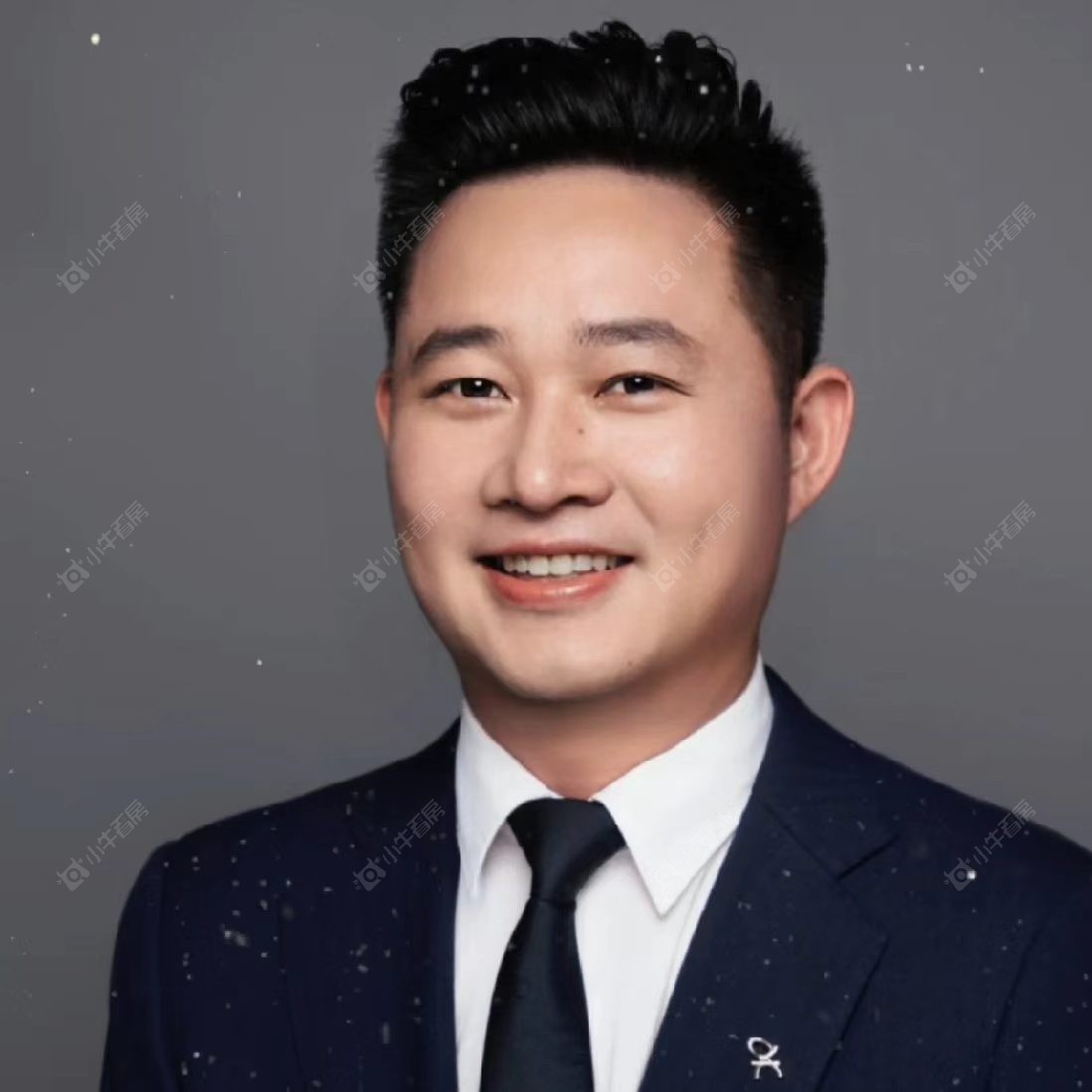 租房经纪人刘康