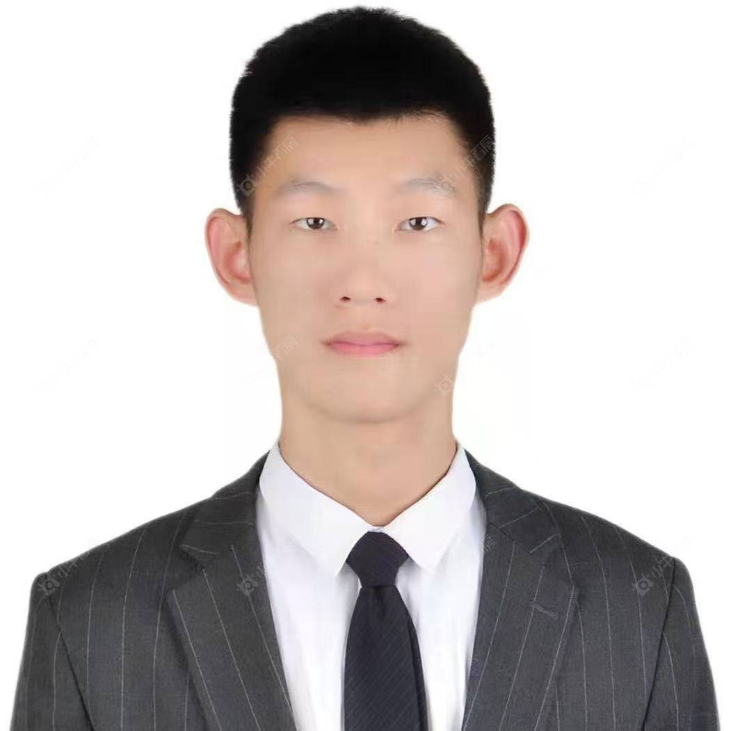 楼盘经纪人张亚