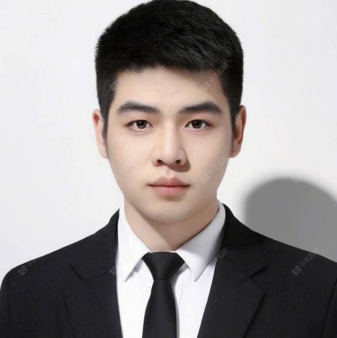 二手经纪人霍艳冬