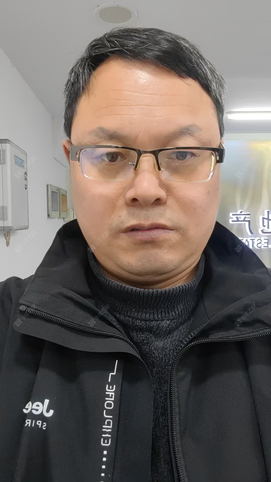 二手经纪人白少丰