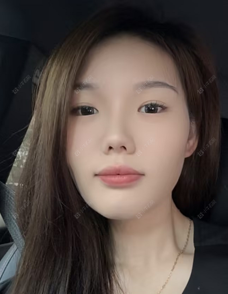 二手经纪人刘梦兰