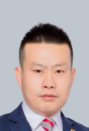 楼盘经纪人郄晓明