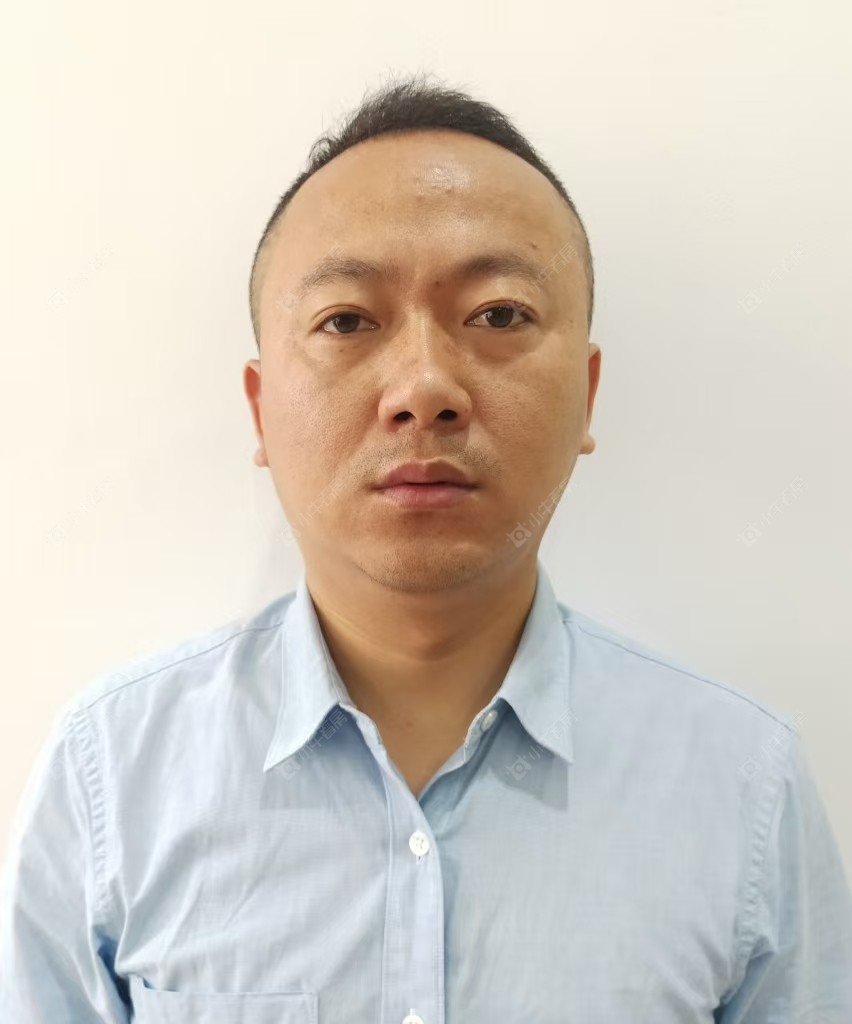 二手经纪人钱李刚