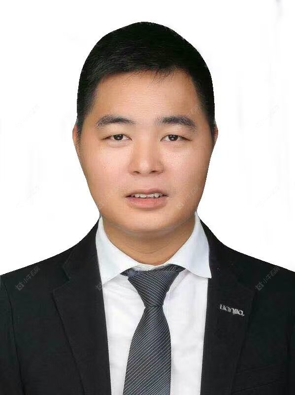 二手经纪人曾庆钢