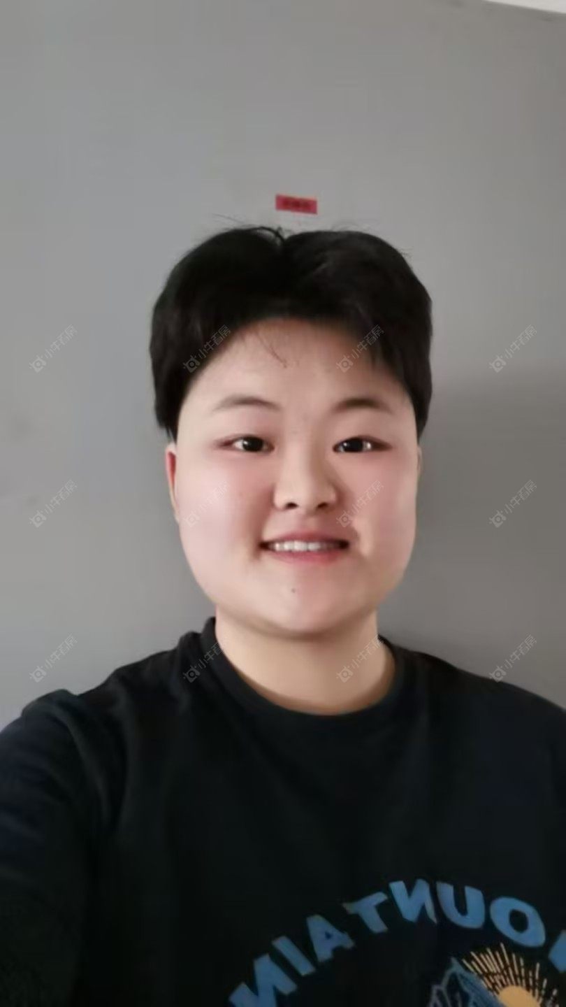 二手经纪人冉丽娟