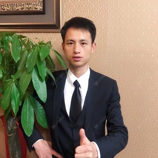 二手经纪人谢甫桂