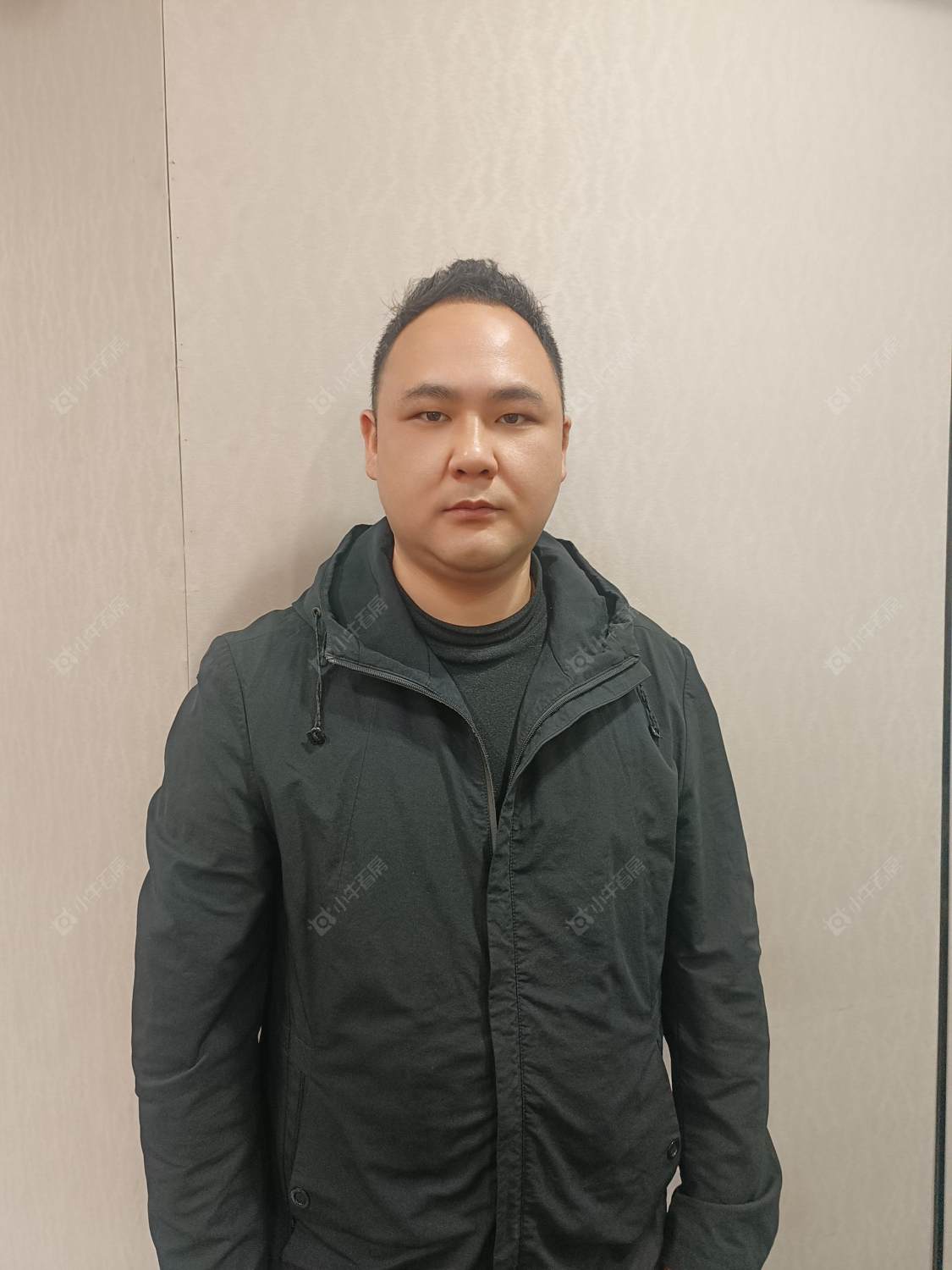 二手经纪人魏守勇