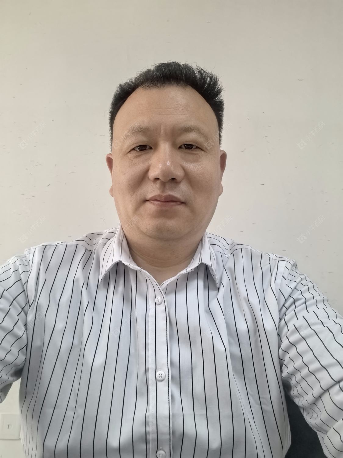 租房经纪人沈红飞