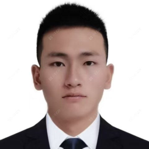 二手经纪人万新飞