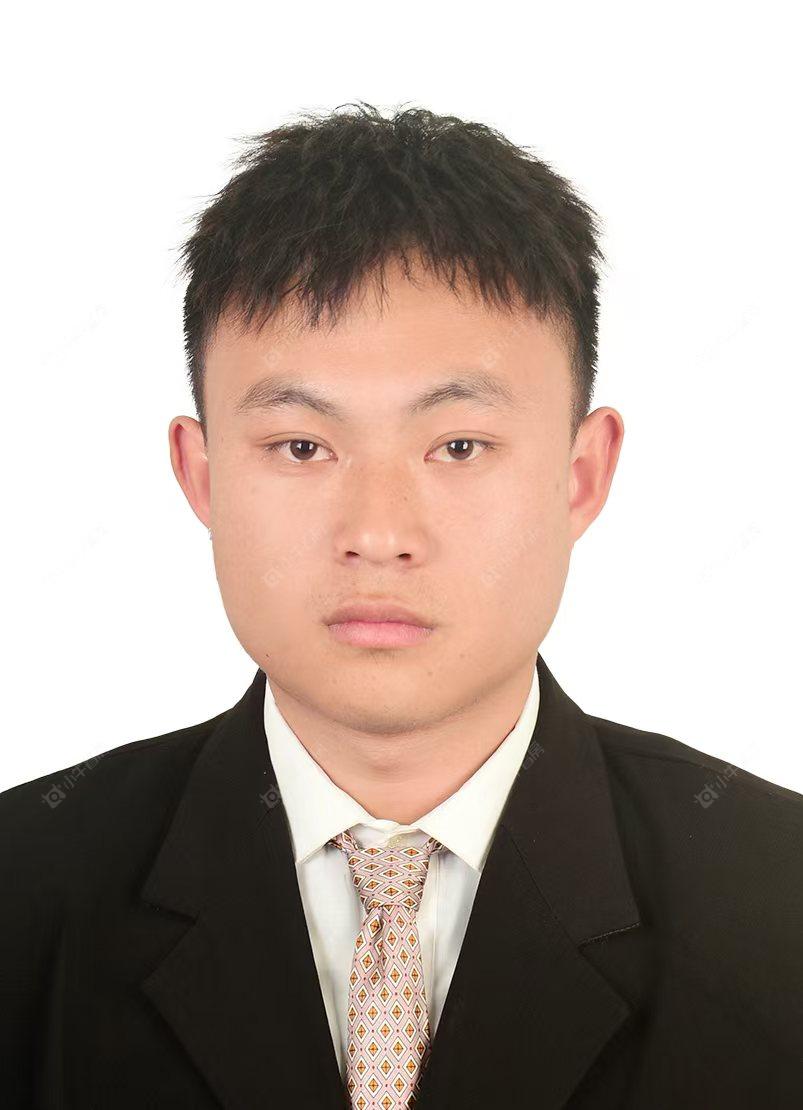 租房经纪人曲木王斌