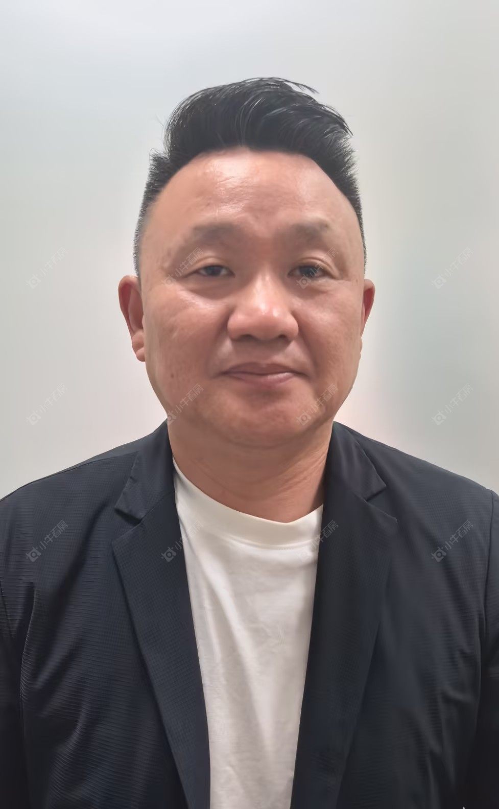 二手经纪人郑西喜