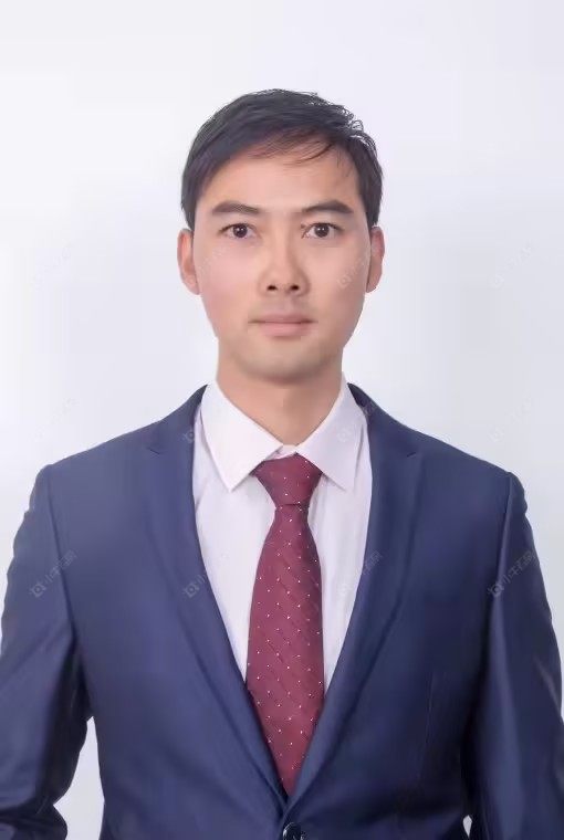 二手经纪人陆聪