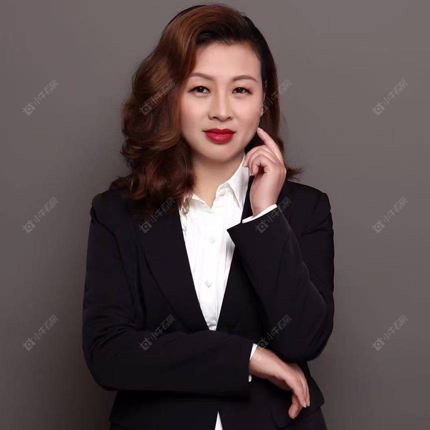 二手经纪人严春梅