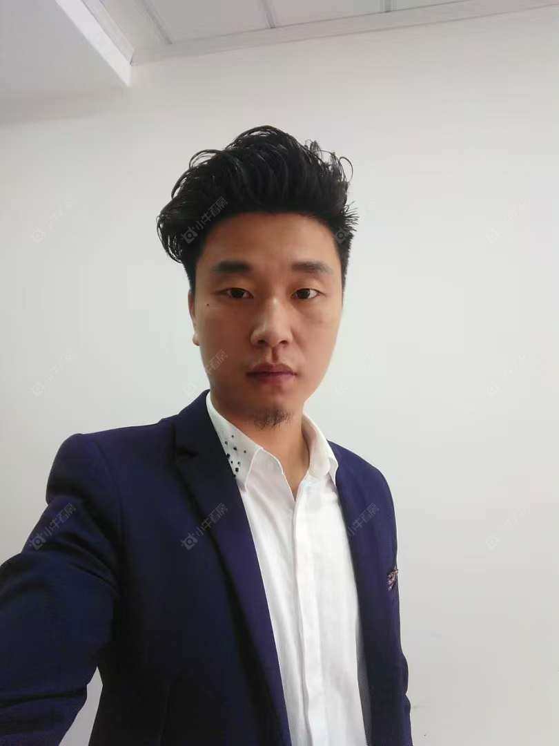 租房经纪人张颂