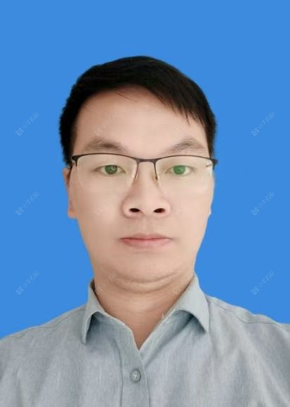 新房经纪人刘小龙