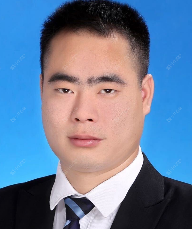 二手经纪人李永柱