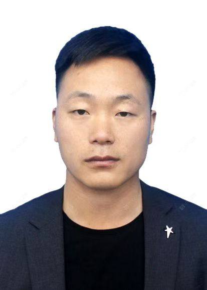 二手经纪人杨亚各