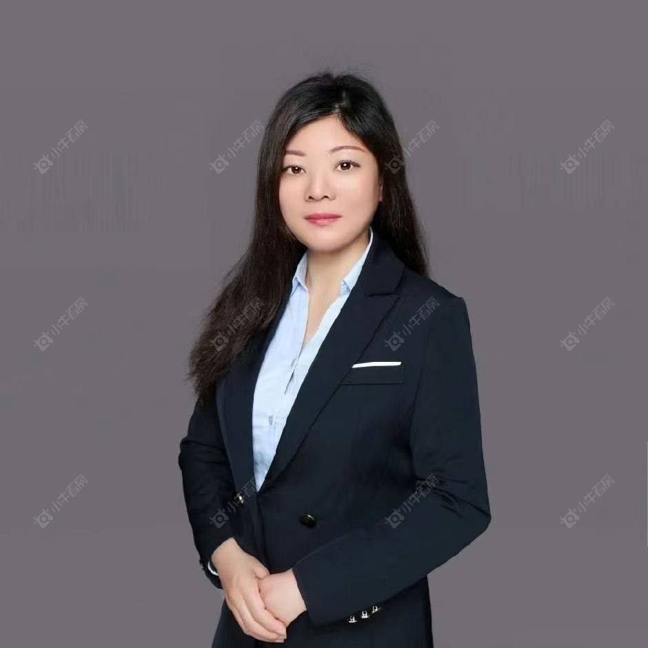 二手经纪人胡高群