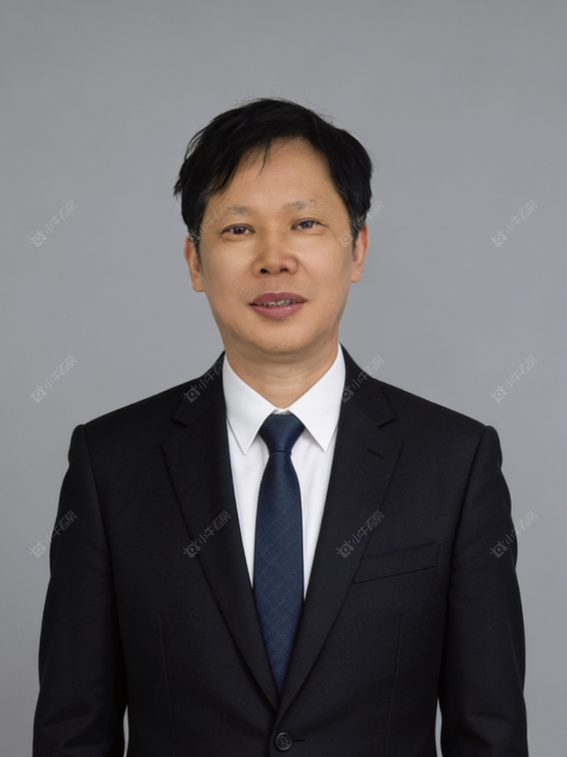 二手经纪人袁由中