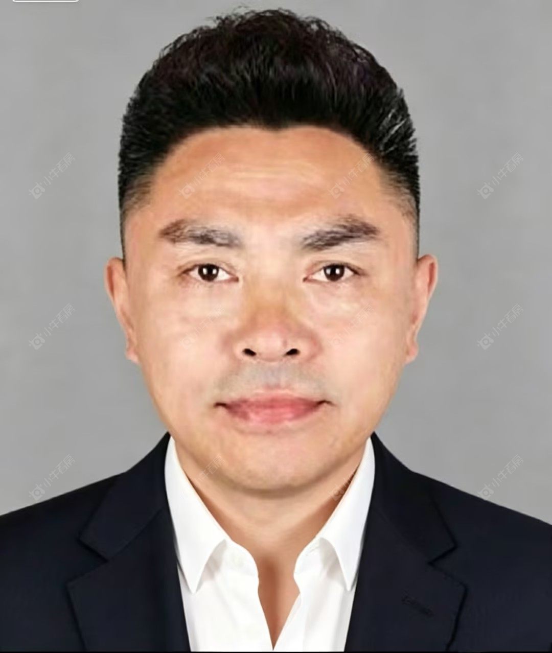 二手经纪人夏明