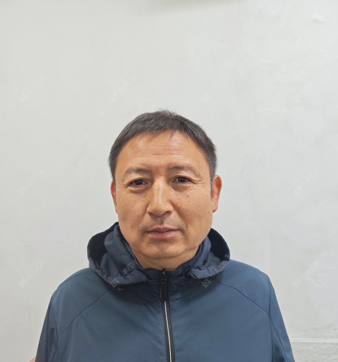 二手经纪人刘荣祥