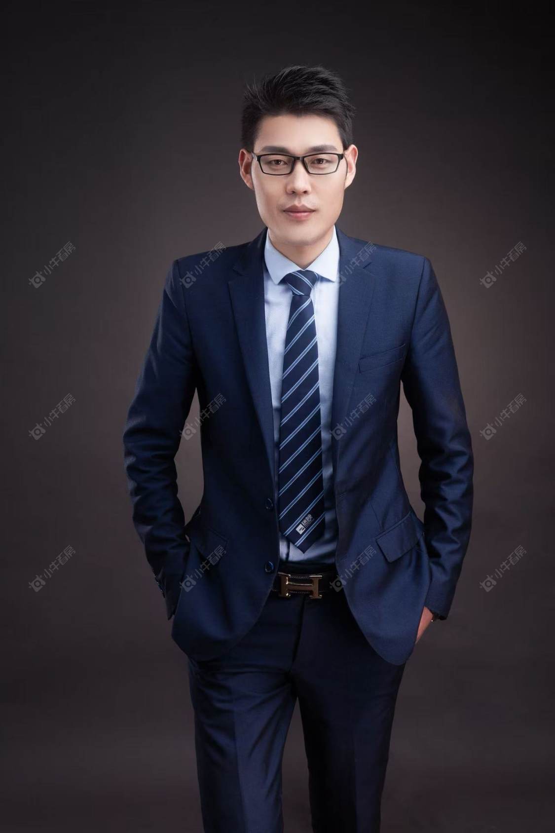 二手经纪人王伟