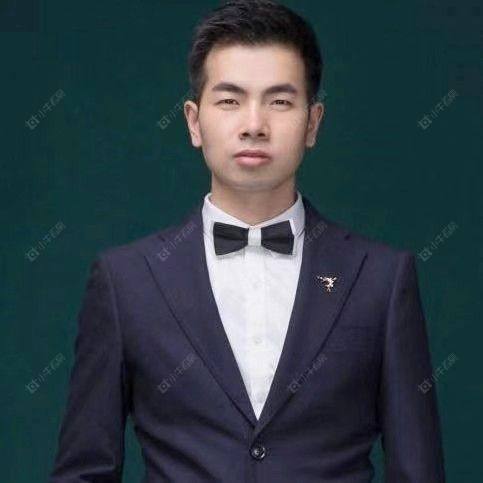租房经纪人王强