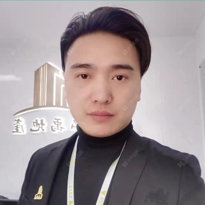 楼盘经纪人周久斌