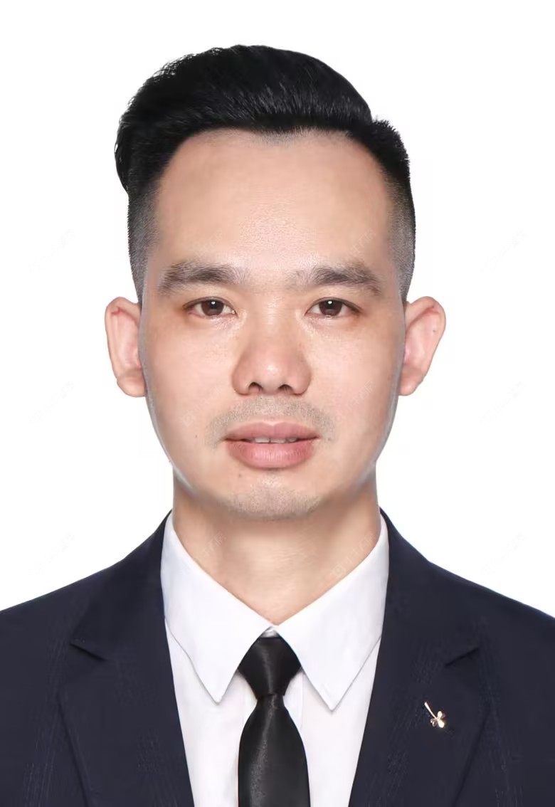 租房经纪人李正华